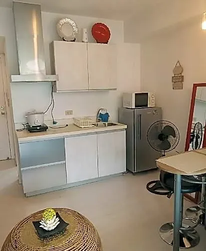 Hotel Casa Crisav Staycation Place @ Azure Manila