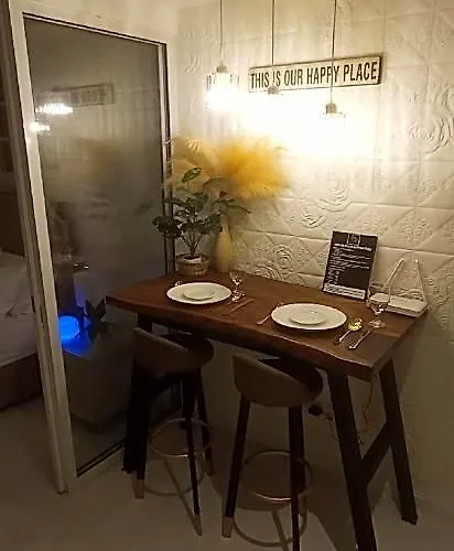 Hotel Casa Crisav Staycation Place @ Azure Manila